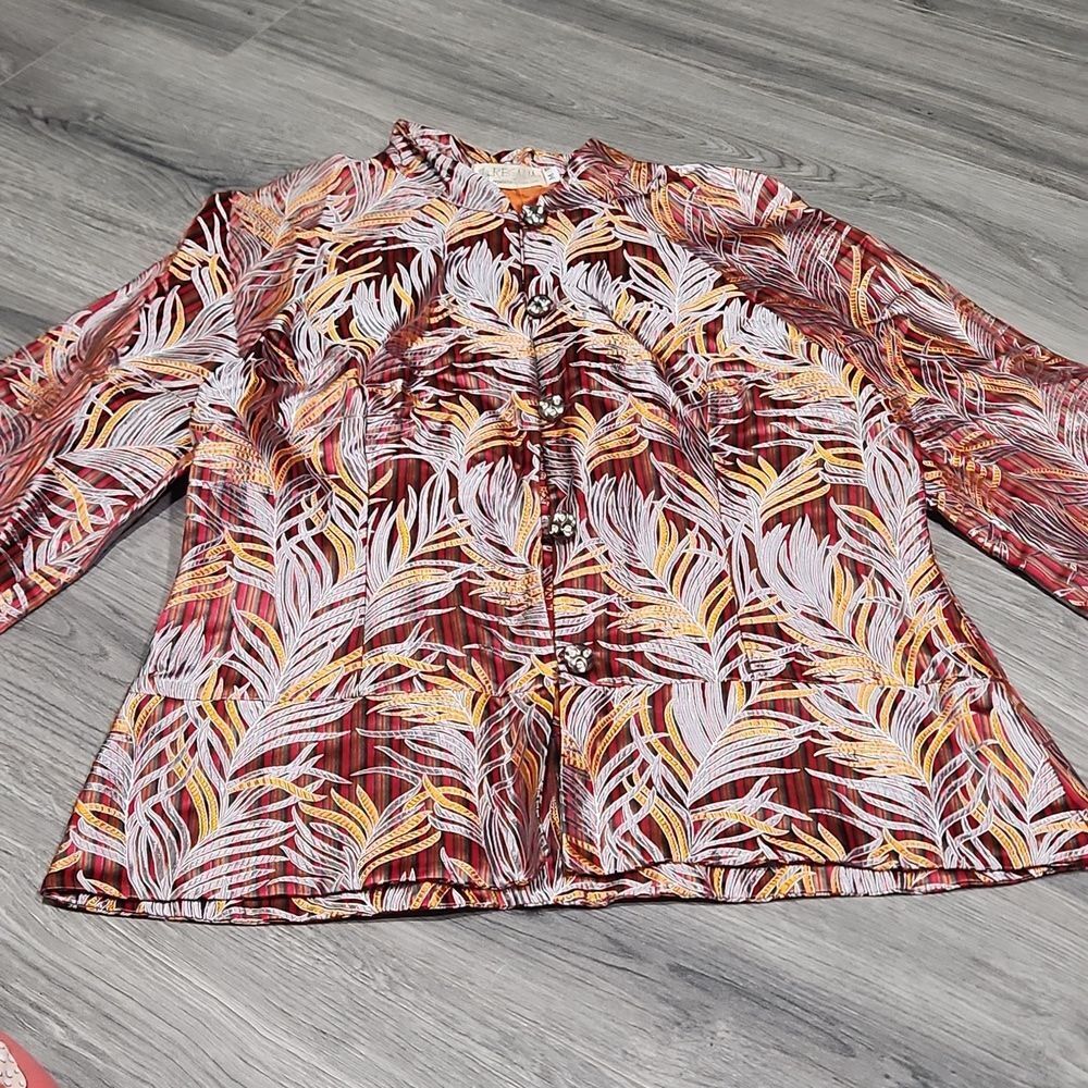 Stunning Handcrafted Metallic Mandrin Collar Statement Button Blazer